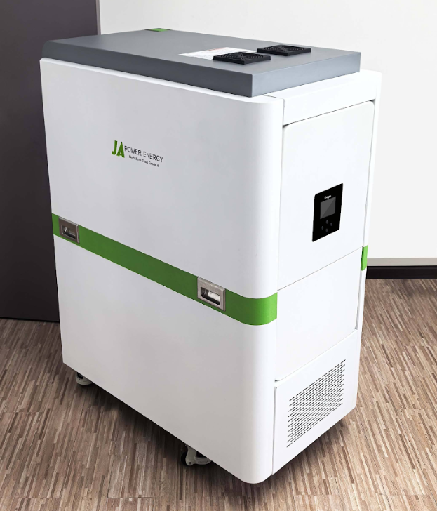 All-in-one Deye 15 kW inverter + 64kWh aku - Pilt 2